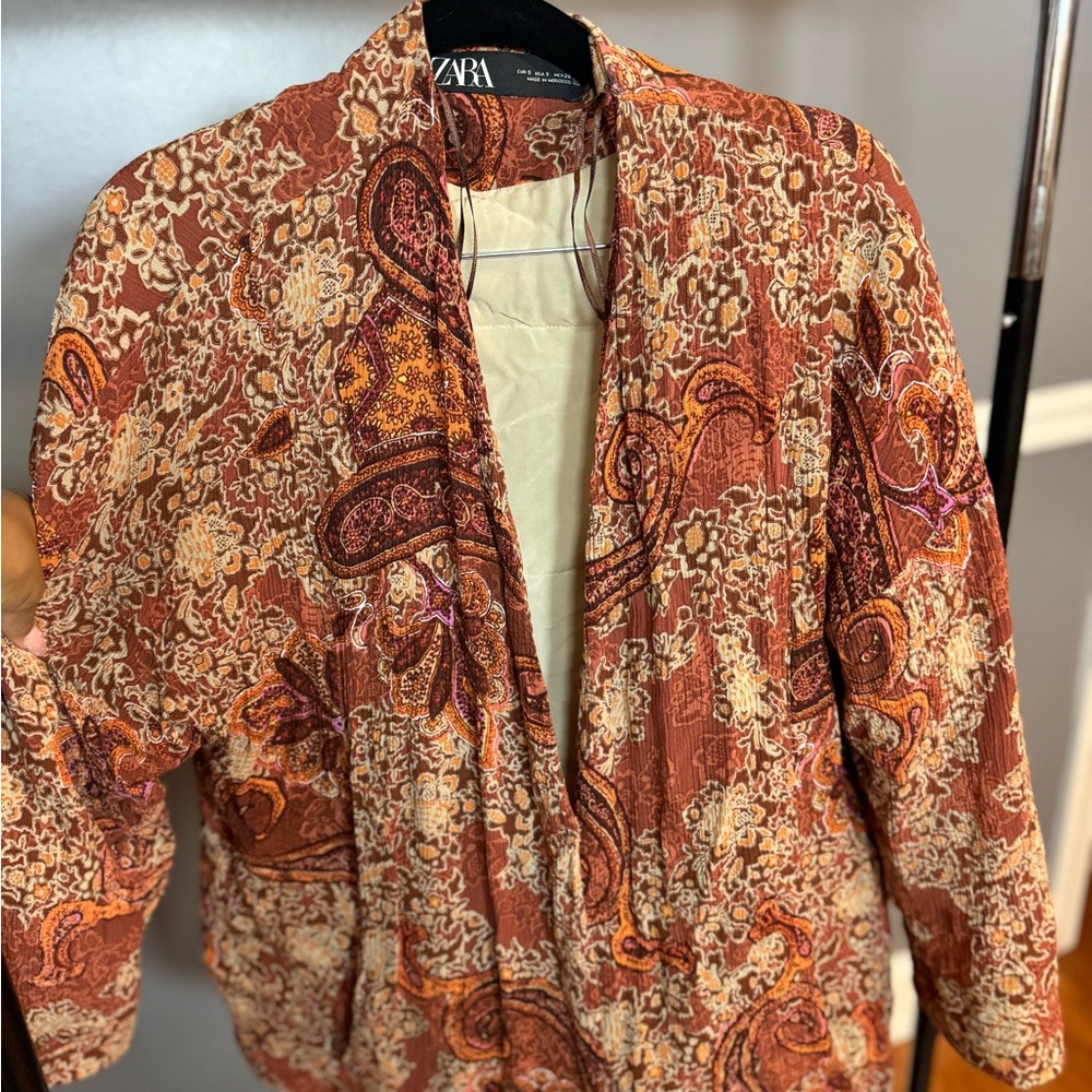 Zara Poncho